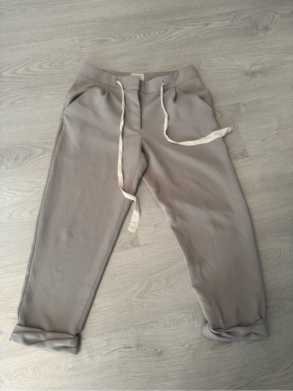 Wilfred Women's Drawstring Joggers in Taupe Gray